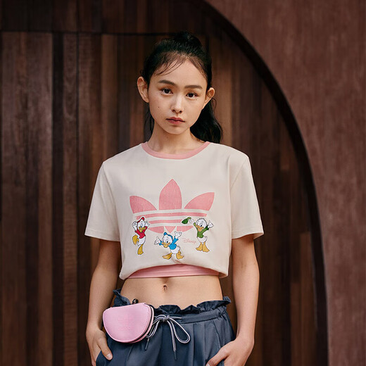 Adidas (adidas) 3-Blatt kurzärmelige T-Shirt-Frauen 2025 Herbst New Disney Joint Sportswear atmungsaktives kurzes Top JP1428/Weißrosa L L.