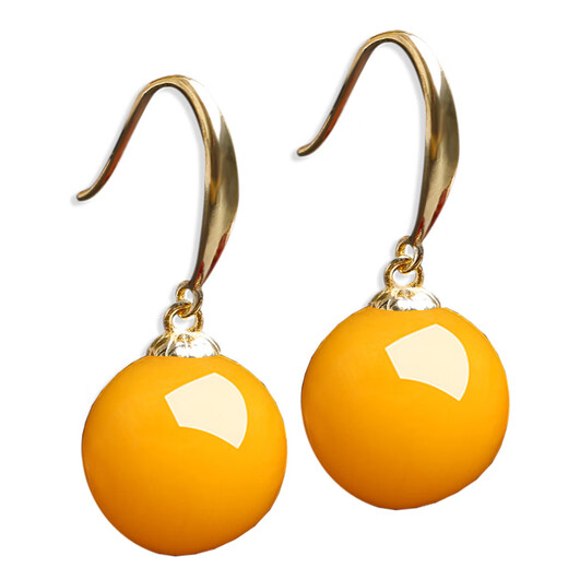Beeswax earrings round bead earrings inlaid with chicken oil yellow old honey hook style women's sensitive earrings red blood 18K gold yellow beeswax earrings