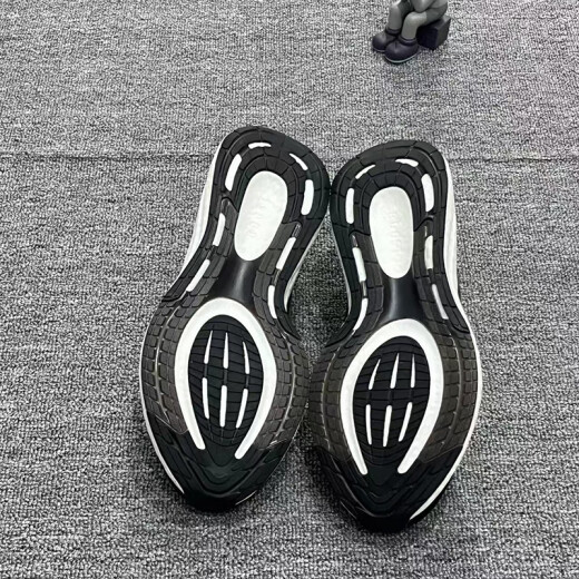 Zapatos para hombres adidas zapatos para correr 25 amortiguación de primavera anti-slip light y cómoda zapatos deportivos malla transpirable zapatos casuales if4839 if4839/blanco y blanco 36.5