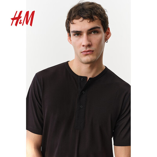 H / M T-shirt féminin pour hommes 2025 Été Nouveau col Henry Couge droite confort Cought Short Sleeve Top 1260008 CRAME S 170/92