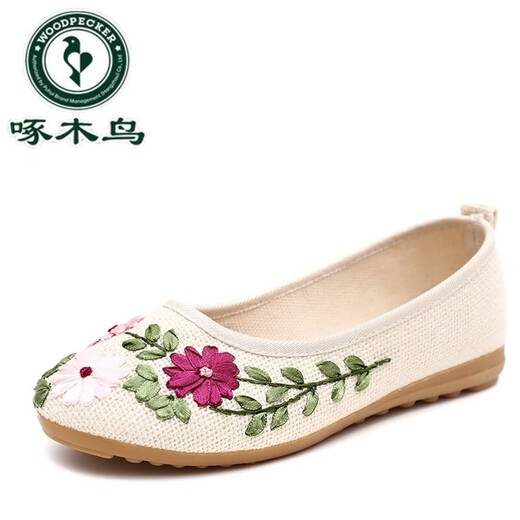 啄木鸟春夏布鞋女单鞋民族风绣花鞋女软底孕妇鞋亚麻大码妈妈单鞋 白色 35