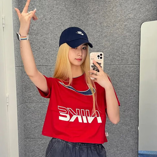 耐克（NIKE）女装夏季新款户外健身透气运动服圆领时尚百搭休闲服短袖t恤 HF6291-687 S