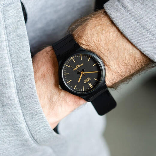 Casio (CASIO) watch men's small black watch timing student high school and high school exam watch unisex couple men's and women's quartz watch MW-240-1E2