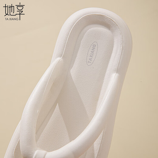 Sie genießt Flip Flops für Frauen im Sommer im Sommer, einfache, leichte und komfortable Clip-on-Sandalen für Frauen TF813 Black 38/39