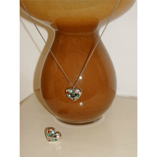 Tagi.Imagine Love Beating Colored Diamond Pendant Simple Niche Accessory Necklace Pendant/Open Ring Heart Beating Necklace