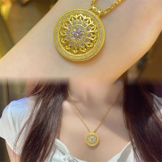 Senyong Tiaotai rose window necklace women's national trend carved light luxury sterling silver gold clavicle chain 18K gold pendant compass Tiaotai rose window necklace