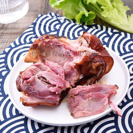 Chongming gesalzene Trotter alte Typ Salz Schwein Hand 699g Schweine Ellbogen halbfeindliche Schale gesalzene Trotter Schwein Trotter Neue Deutsch aromatisierte gesalzene Schwein Hand 699g*1 Bag