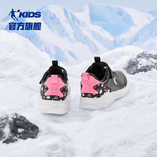 Jordan girls' fleece running shoes, older children's winter sports shoes, children's buckle cotton shoes, black/hydrogen powder 34