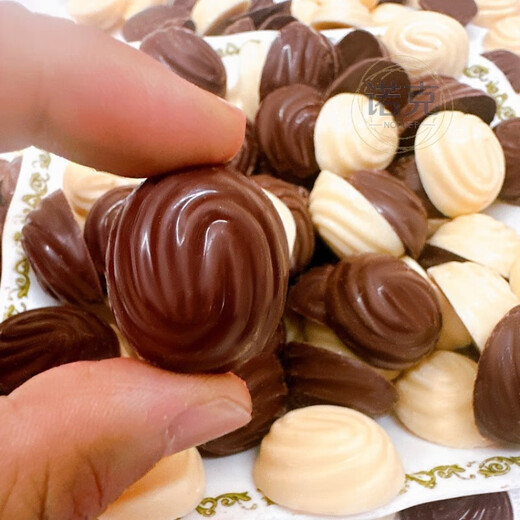 Viting Beijing Wangfujing Department Store Chocolate Half Jin Jin is equal to 0.5 kg, 45 pieces of childhood flavor Cocoa Fangfang old-fashioned sweet chocolate 250g, half Jin Jin is equal to 0.5 kg, about 45 pieces, dark chocolate