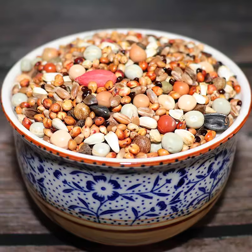 Other horticultural high-quality nutritious pigeon food, meat pigeons, ornamental pigeons, homing pigeons, racing pigeons, Yuanbao pigeons, young pigeon feed, breeding pigeons, pigeon food with corn 10 Jin Jin is equal to 0.5 kg