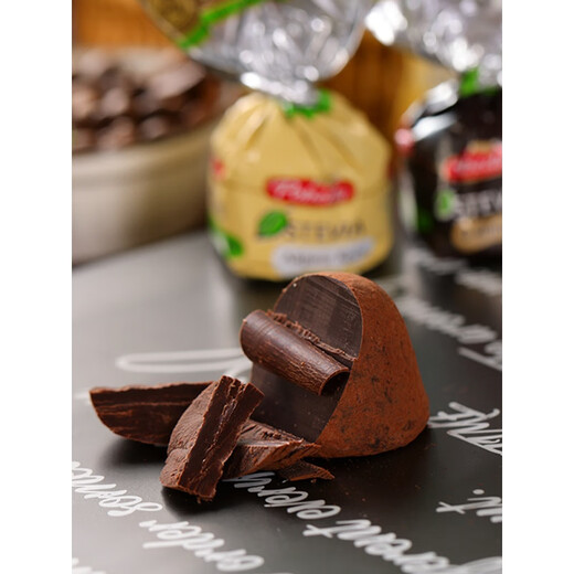 Imported from Russia, pure cocoa butter, Irish cream, brandy, candies, truffle-shaped chocolate bagged snacks, sucrose-free original truffles 150gx1 bag