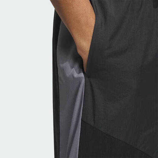 Adidas Neo Shorts Herrenhosen Sommerfünfviertel Hosen Fitnesstraining Hosen atmungsaktive Freizeithosen Outdoor Sporthosen IP3883 M