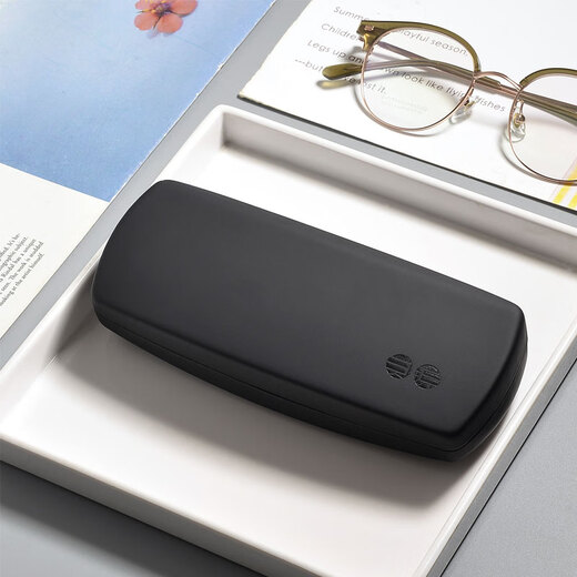 Lingjing myopia glasses box for students, men and women, special anti-pressure and anti-fall portable iron box for presbyopia glasses frame 8046 red box [Glass cloth + cleaning liquid]