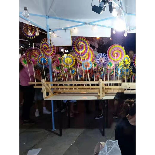 Children's Day small windmill, large sequined sunflower windmill, children's toy outdoor sports plastic colorful cartoon windmill (minimum of five