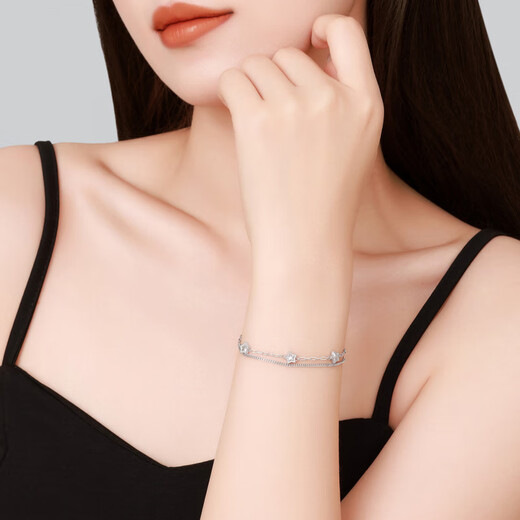 Chao Acer Platinum Star Bracelet for Women PT950 Platinum Hand Jewelry Double Layer Bracelet Birthday Gift for Women Price: 690 yuan including labor cost, chain length is about 15cm + tail chain 5.2g