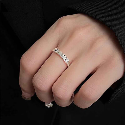 Two Worlds S999 sterling silver broken ice ice silver ring couple ring men's ring plain ring adjustable Chinese Valentine's Day off-site gift men's style - can be engraved - gift box