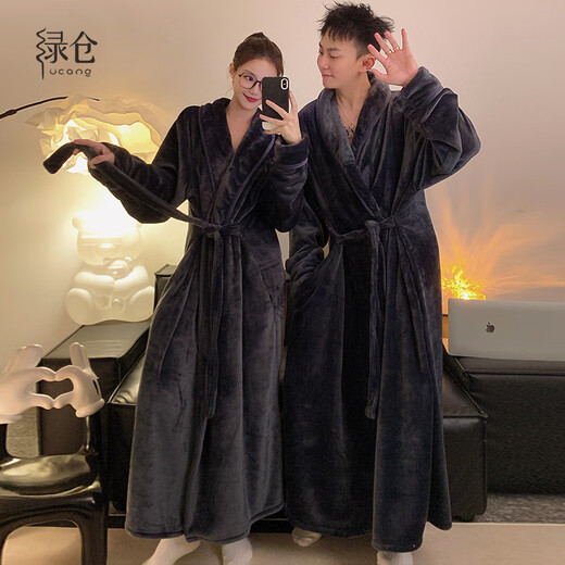 Green warehouse autumn and winter coral velvet nightgown men's winter plus velvet thickened warm five-star hotel bathrobe plus fat plus size pajamas black and gray long loose version 3XL size