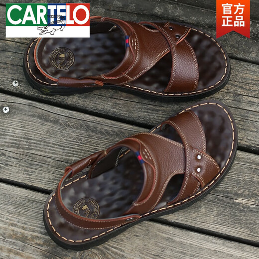 Echte Ledersandalen von Cartelo Herren für den Sommer 2025 Neue lässige Strandschuhe trendige mittlere und ältere Doppelpurpel-Outdoor-Kleidung Vaters Pantoffeln 12129 Brown 44