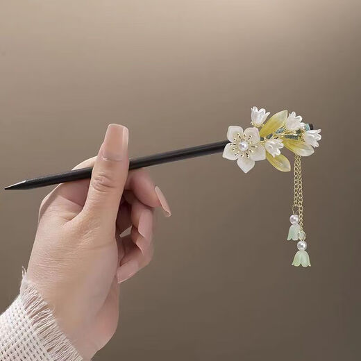 Clan ancient bell orchid tassel hairpin for women summer cheongsam and Hanfu hairpin new Chinese style step rocking hairpin headdress winding wooden hairpin blue 5004 B01-101