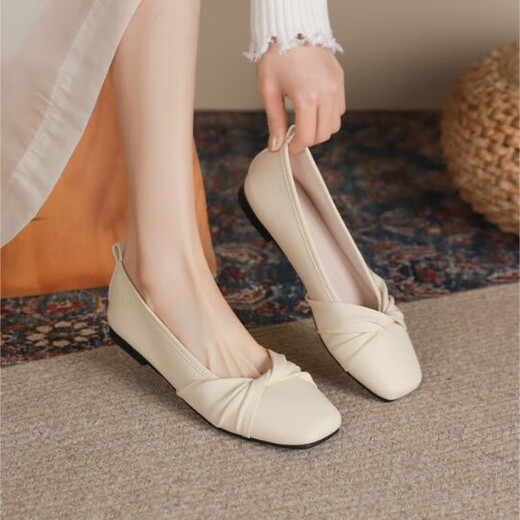 Daphne (Daphne) offizielle Single-Schuhe für Frauen 2025 Französisch und Herbst Neue französische sanfte Mutterschuhe flacher Sohle flacher Mund Einspitzenschuhe für Frauen Aprikosenfarbe [flache Sohle bequeme Einzelschuhe] 37