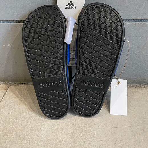 ADIDAS Summer Nuevos zapatos para mujeres Zapatos de playa Flip-Flops Casual Sports zapatillas Sandalias para el hogar GV9713 36.5