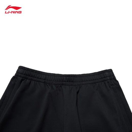 Li Ning Sports Shorts Мужские весенние и летние бег двойной логотип вышитый твердый цвет короткие спортивные штаны AKSU699