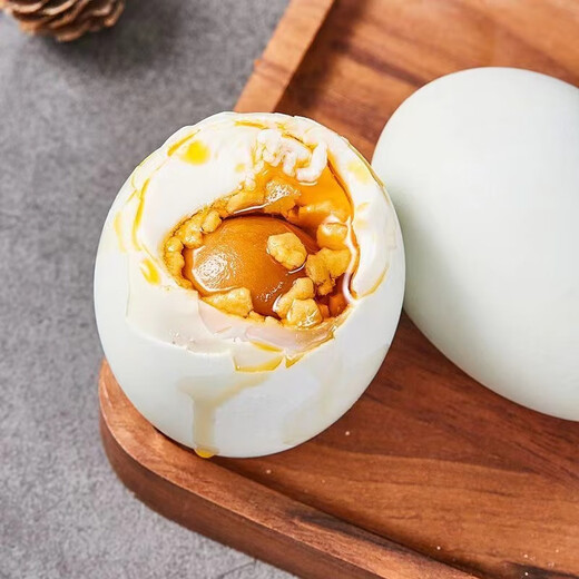 Roasted sea duck eggs, salted duck eggs, cooked duck eggs, authentic red heart oil, salted sea duck eggs, 10 extra large eggs, 70-80g/each Roasted sea duck eggs, salted duck eggs, cooked duck eggs, authentic red heart oil, salted sea duck eggs, 10 extra large eggs, 70-80g/each