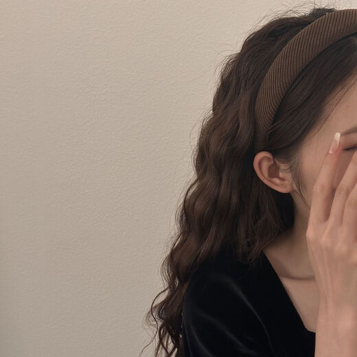 Meng Junchen retro American college style autumn and winter atmosphere plaid headband wide-brimmed sponge high skull plaid headband pressed black coffee plaid