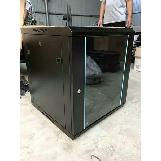 1 meter 18 network cabinet 0.6 meter 0.8 meter 151.2 meter 22 2 meter 42 meter network server cabinet 12 columns 1.5 overall 1.0 wall-mounted floor-standing two 60x60x00cm