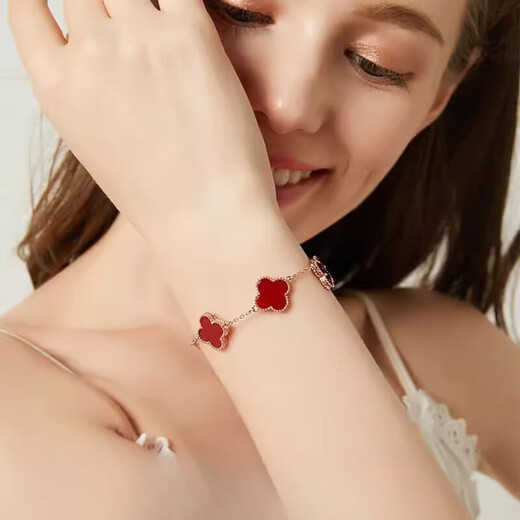 Fat Donglai's same style gold bracelet 18K gold four-leaf clover five-flower Au750 rose gold as a Valentine's Day gift for girlfriend Red four-leaf clover bracelet gold color