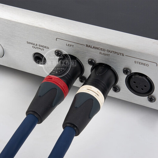 OEMG11301GAC-4 Swiss Gotham Flagon Flagon à quatre cœurs UltraPro Analog Balance Signal Câble RCA Ligne finie 1 (deux bandes et une paire) 1,5 mètre