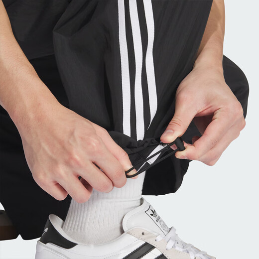 阿迪达斯 （adidas）三叶草男裤 2025夏梭织潮流时尚舒适休闲运动长裤 JW9896/黑色 L