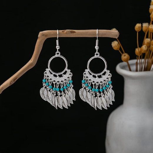 Lemiao (Lemiao) Europäische und amerikanische böhmische ethnische Ohrringe und Ohrringe für Frauen Miao Silver Tropical Quaste Ohrringe Ethnic Travel Jewelry H1278 Farbe