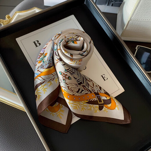Giaventola Silk Bufff Mulberry Silk Women 2025 Temperamento elegante Bufanda pequeña Mom Mamá Valentín Cumpleaños Día de la Madre Regalo One City Spring Lane