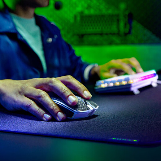 雷蛇（Razer） 毒蝰v2pro专业版 轻量化无线游戏鼠标 宏电竞鼠标  对称手型 lol吃鸡鼠标 【第三代光学微动】毒蝰V2专业版白色