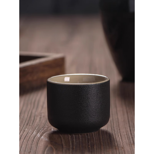 Enshousu Chinese-style ceramic spirits white wine cup household retro-style rice wine one or two small wine cups one cup wine cup customized Japanese style cup black pottery (30ml)