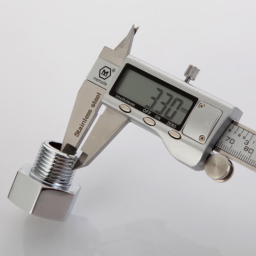 A beautiful thickened brass 4-point to 6-point conversion joint, water inlet pipe, variable diameter, large and small head, copper filler accessories A1 4-point external teeth to 6-point internal teeth