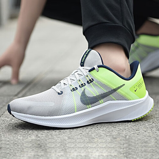 耐克（Nike）男鞋2025夏季新款运动鞋QUEST 5飞线运动鞋子透气休闲缓震跑步鞋 DA1105-003灰色荧光黄 42.5