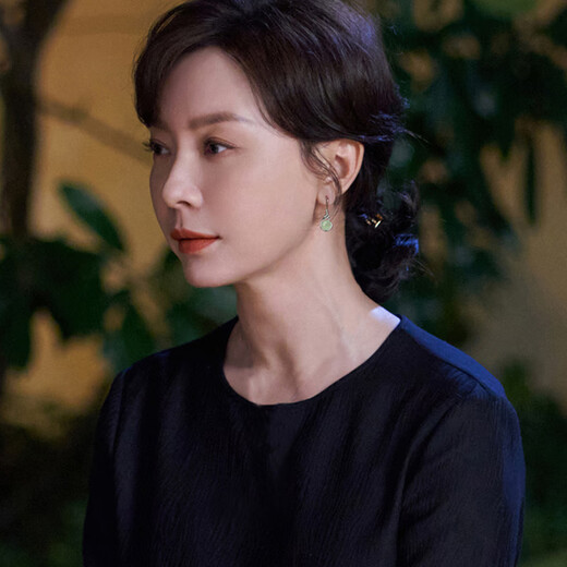 Idel Hetian Jade Silver Earrings for Women 2025 New Earrings High-end Jade Earrings Birthday Gift for Wife and Girlfriend Silver Sapphire Earrings with Certificate E3298