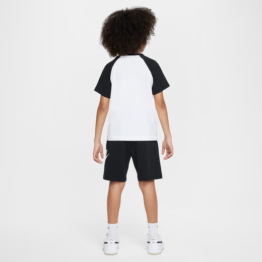 Nike (Nike) Boys et Toddler Ragdoll Sleeves T-shirt et short convient à l'été Nouveau sportif et confortable 9274 657 College Red XS