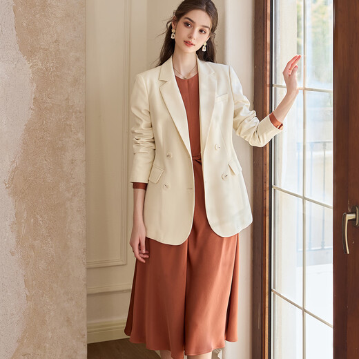 Roeyshouse Loi Color de caramelo de alta gama Vestido plisado para otoño nuevo elegante satén cintura que abraza la falda del dobladillo 10971 Color de caramelo L