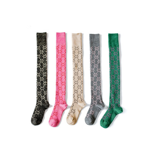 Ji Yafu European and American bright silk knitted mid-length stockings over the knee thickened beautiful legs pile socks lettering women Korean trend pink (bright silk over the knee style) one size