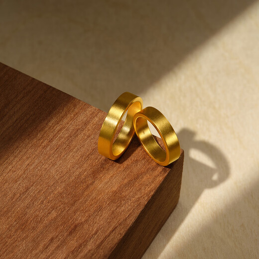 Chow Tai Fook Heritage Gift Love Jin Jian Heritage Pure Gold Ring Labor Cost 820 Price F214040 Single Large Edition Ancient Method No. 8 Pure Gold About 8.90g