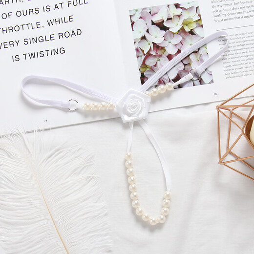 Massage Panties Sexy Women's Large Size Thong Pearl Massage Open Panties Transparent Hot White Small Size 80-120Jin Jin is equal to 0.5 kg