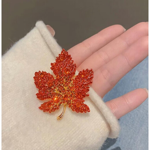Bhiodha red maple leaf corsage brooch for women exquisite pin-like temperament suit high-end welcome accessories 5 red A22-308
