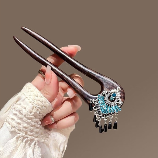 He Jiagong Lingcui Breeze Point New Chinese Style Flower Tassel Double-insert Hairpin Women's National Style U-shaped Hairpin Step Shake Lover Exquisite Gift Box