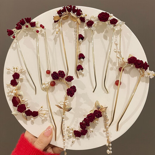 CLCEY Bridal Horse Face Skirt Headwear New Chinese Style Red Cheongsam Engagement Wedding Xiuhe Clothing Hairpin Women Hanfu Ancient Style Hairpin Mainly Recommended 7-piece Set (Hot Selling Complete Set)