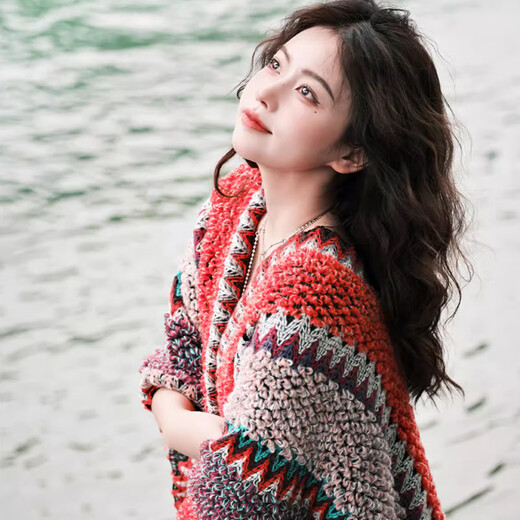 
Female shawl with a female shawl with Yunnan Lijiang Qinghai Xinjiang Tibetan ethnic style tourism cloak cloak blanket scarf for women shawl [red rose splicing]