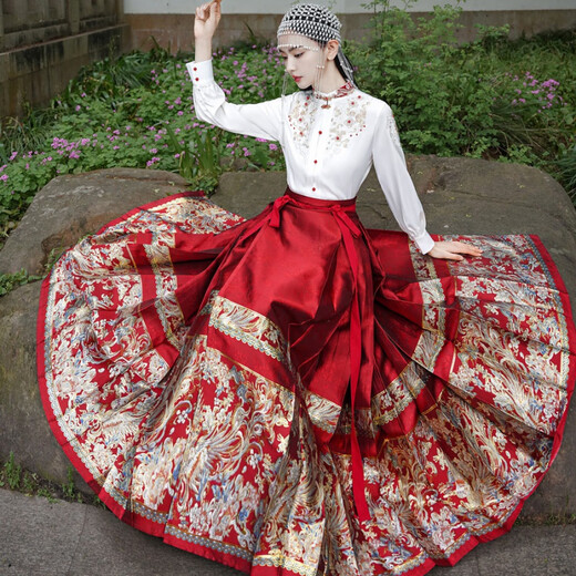 闻莺燕明制改良汉服成人女国风敬酒服刺绣钉珠衬衫妆花织金马面裙套装 9716红金缔结马面裙 2XL