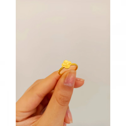 Yujingji Fat Donglai same style high luxury 18K gold four-leaf clover ring gold color super flash honeycomb crushed ice women's plated crushed ice four-leaf clover ring opening adjustable